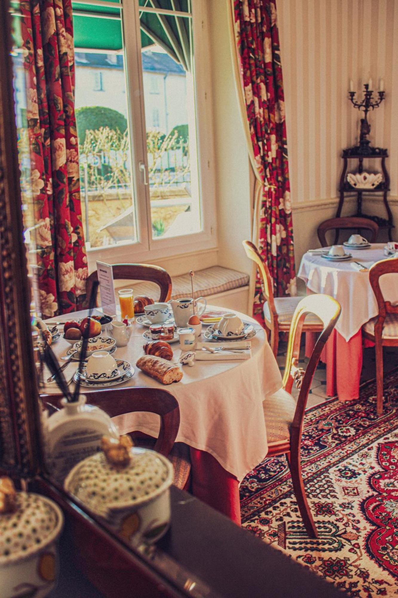 Hotel La Villa Fleurie Beaune  Eksteriør bilde