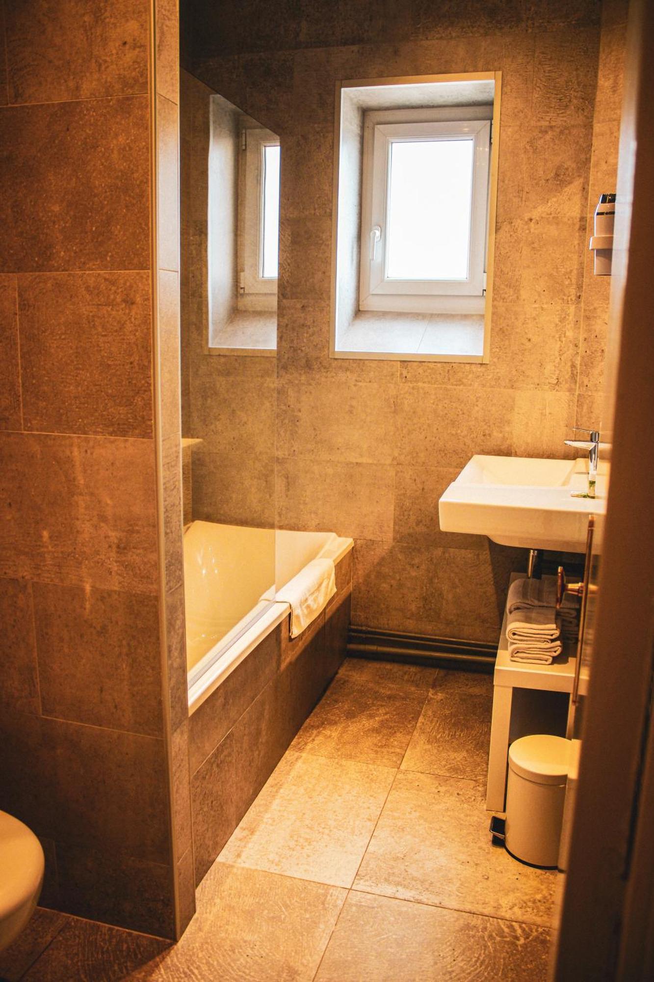 Hotel La Villa Fleurie Beaune  Eksteriør bilde