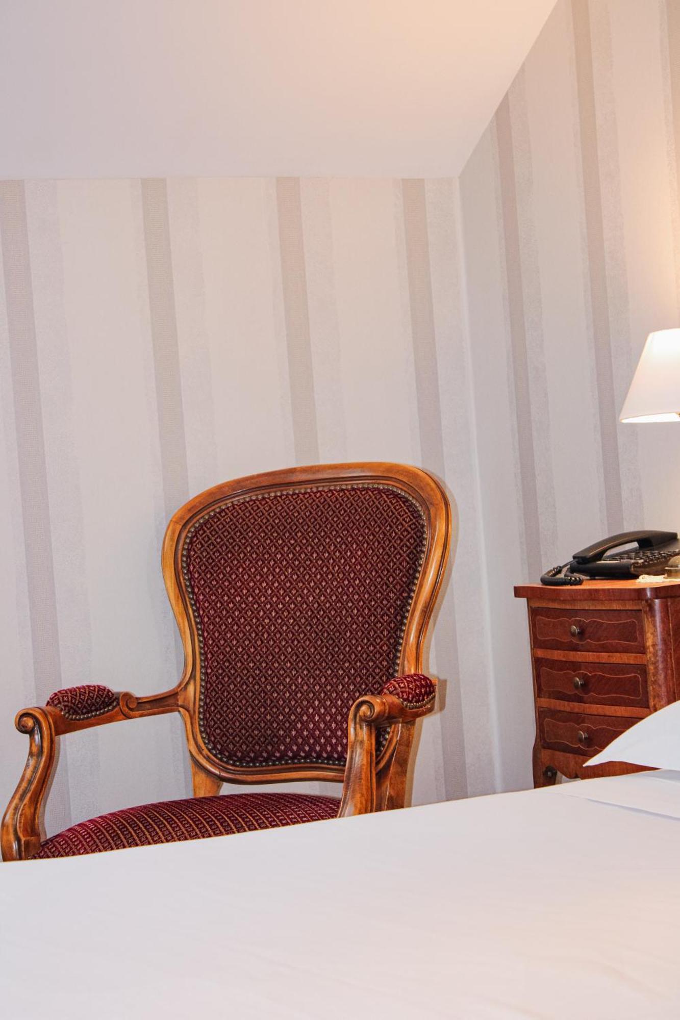 Hotel La Villa Fleurie Beaune  Eksteriør bilde